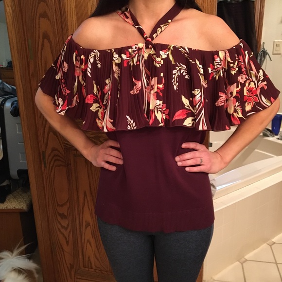 New York n Company off the shoulder top NWT - Picture 3 of 8